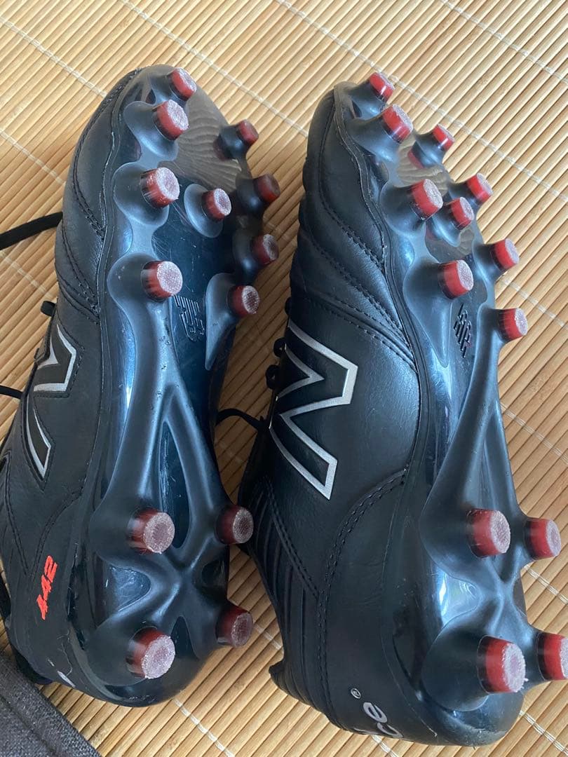 New Balance 442 サッカーシューズ 黒 25.5