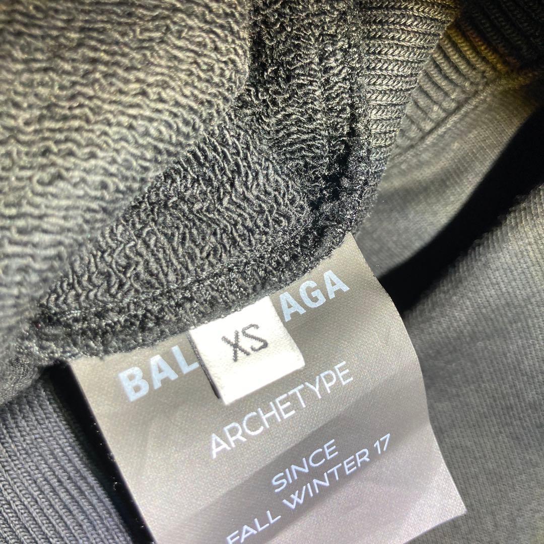 Balenciaga パーカー　フーディ　バックロゴ