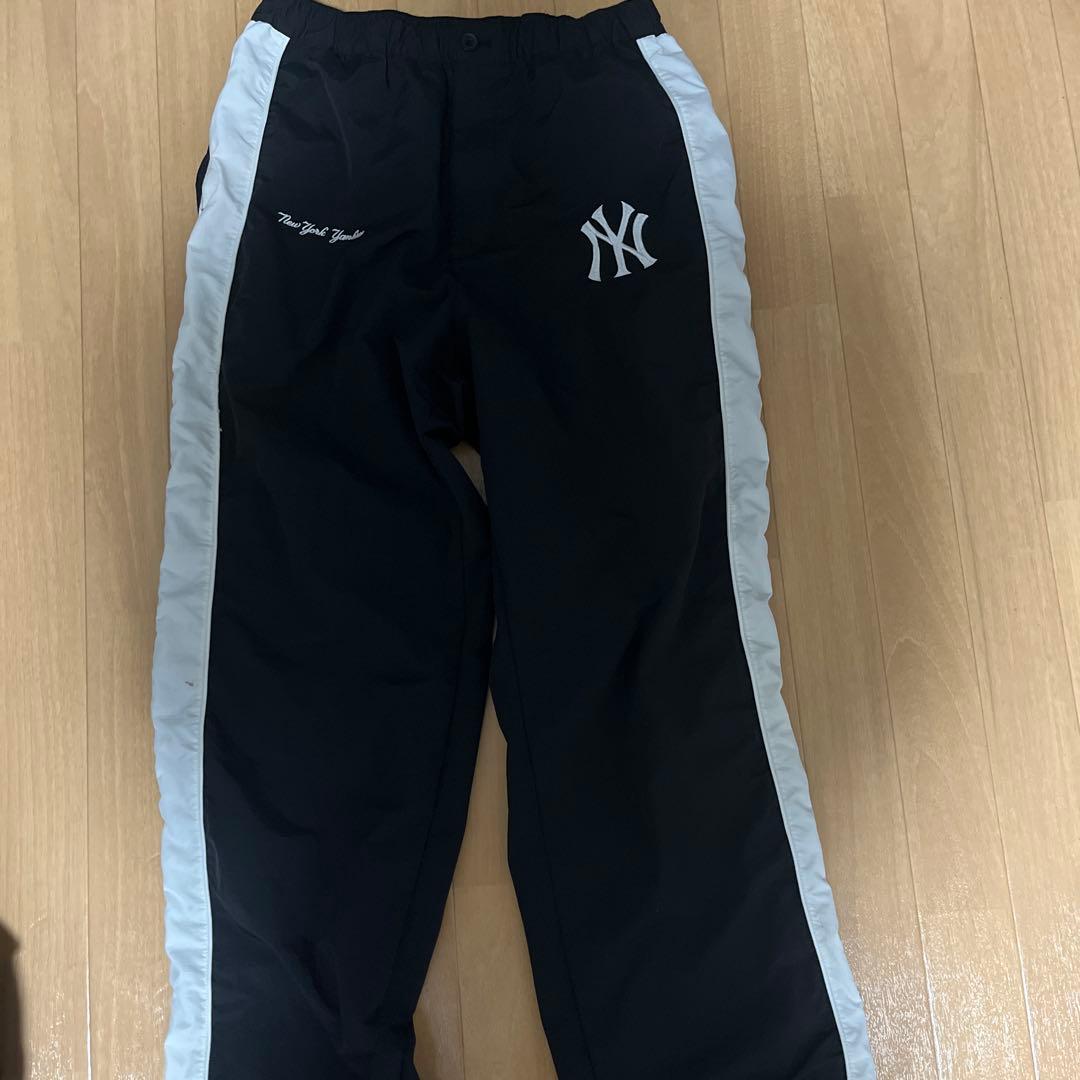 MLBニューヨークヤンキース上下セットアップLサイズ