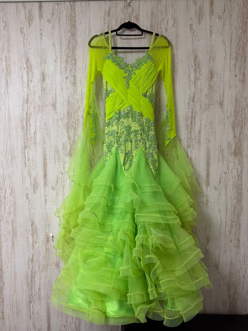 【美品】社交ダンス ドレス 黄緑