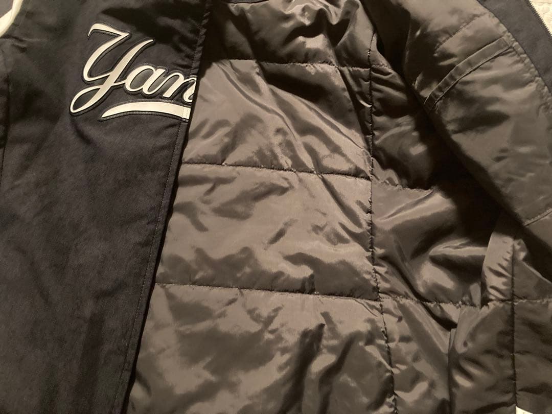 Yankees Majestic ダウン　スタジャンヤンキース　NY 限定