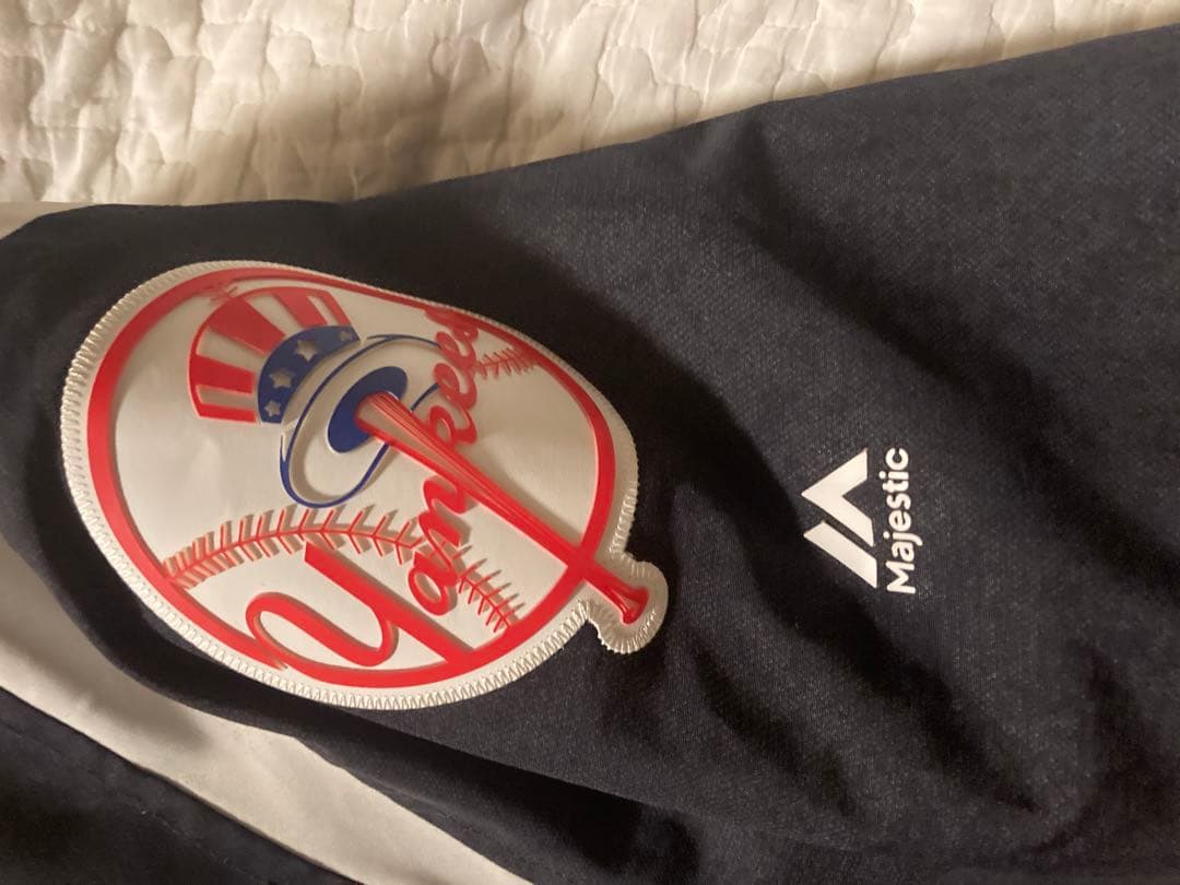 Yankees Majestic ダウン　スタジャンヤンキース　NY 限定