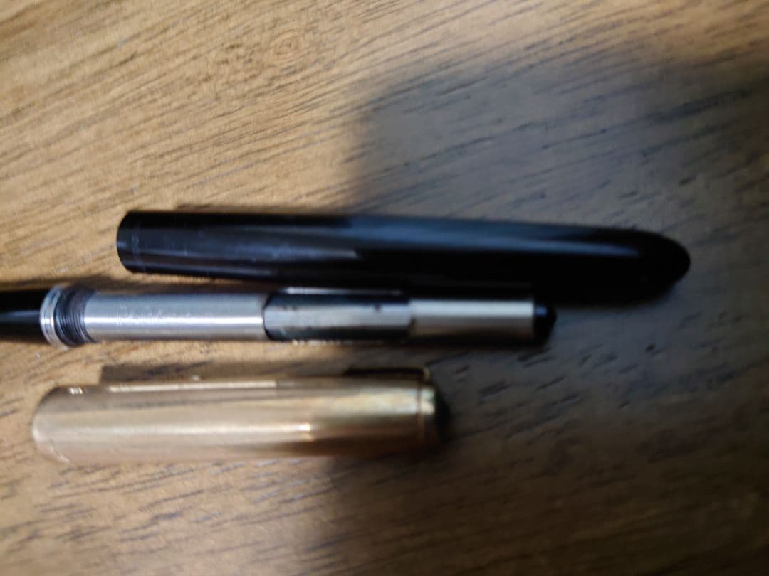 G*h様 【ヴィンテージ】PARKER 51 万年筆　金張り　イギリス製　ジャン
