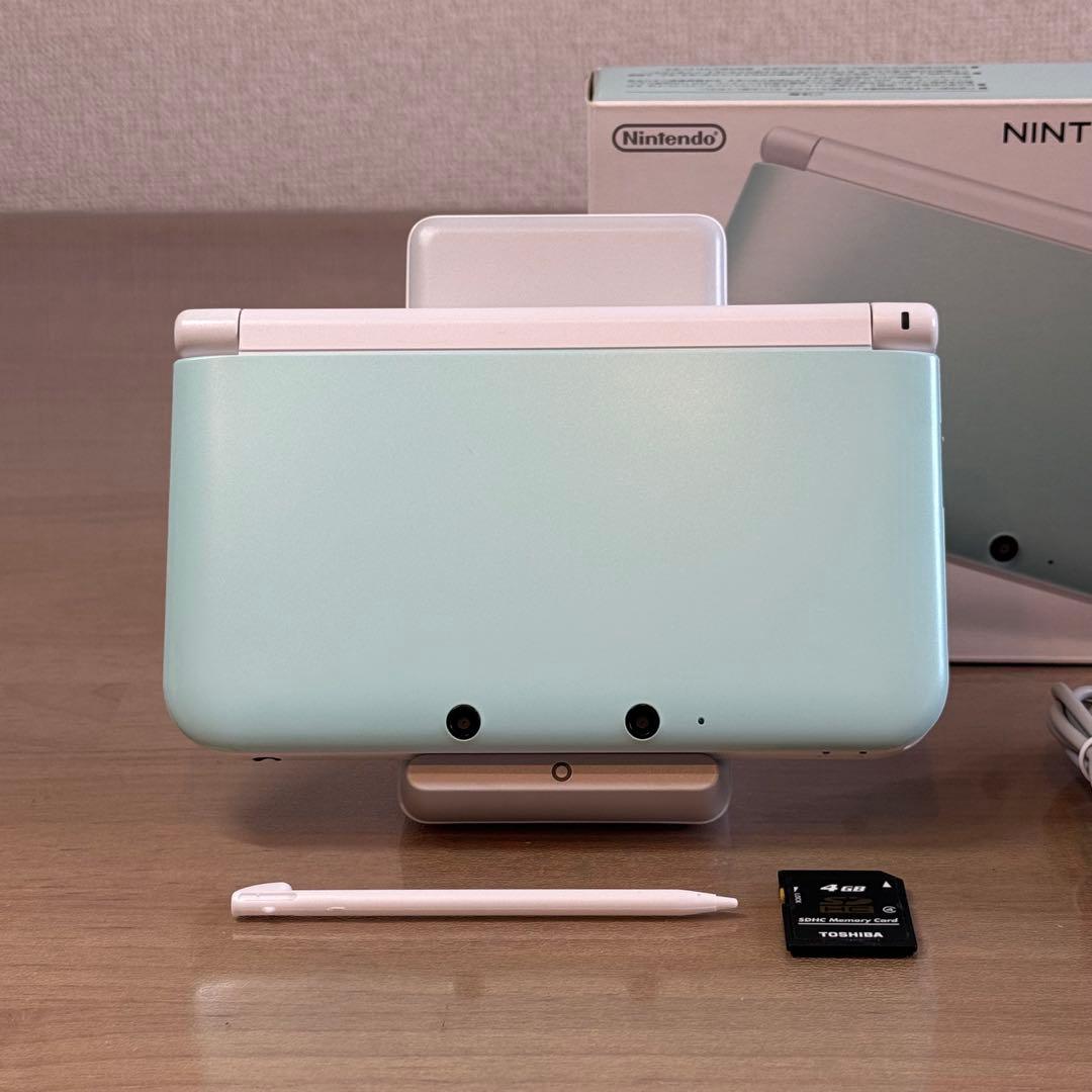 6-117 ニンテンドー3DS LL ミント×ホワイト 箱付き