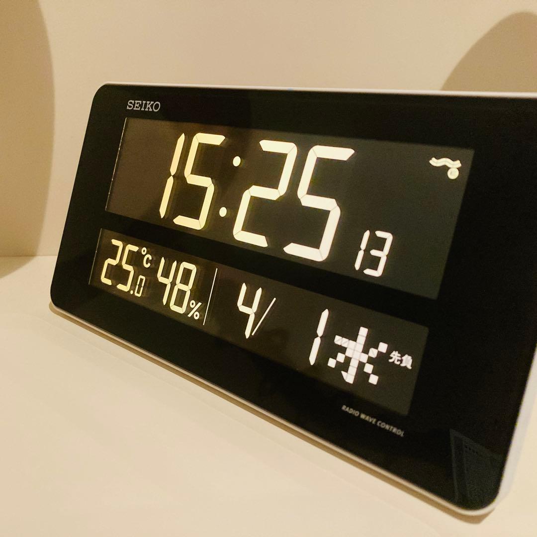 SEIKO セイコーデジタル 置時計 掛け時計 DL208W 電波時計
