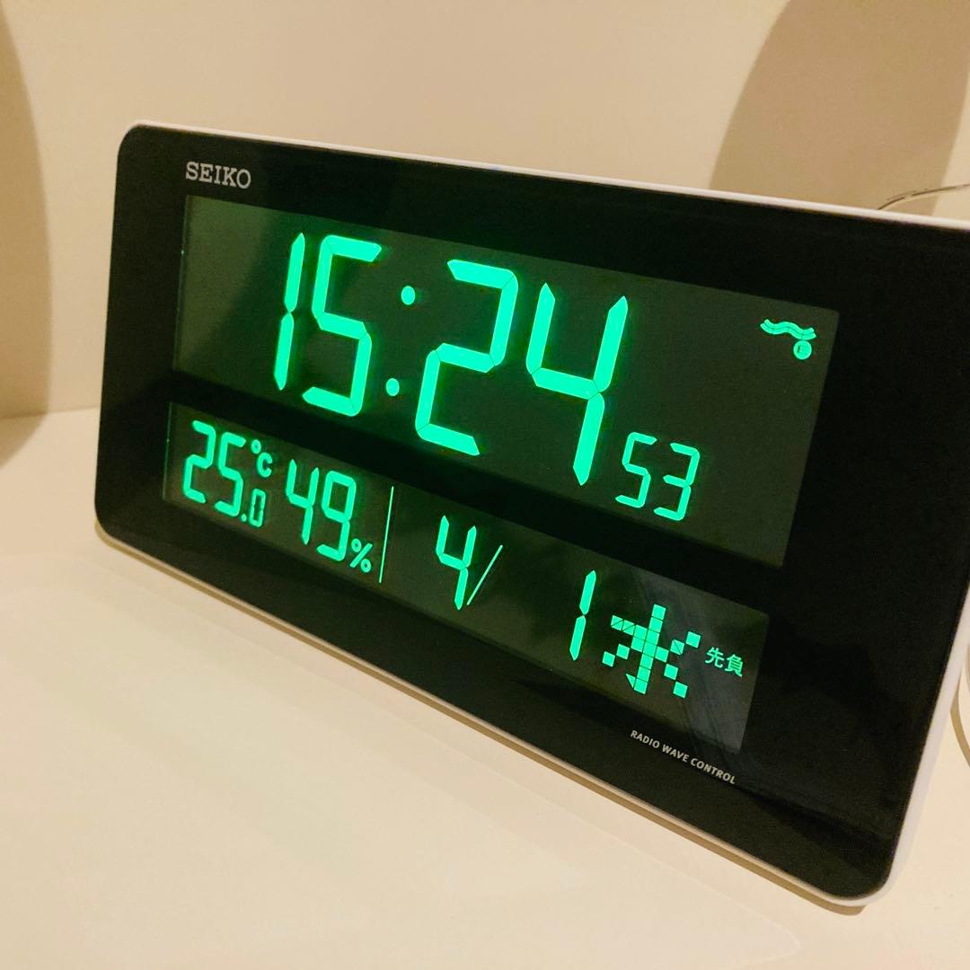 SEIKO セイコーデジタル 置時計 掛け時計 DL208W 電波時計