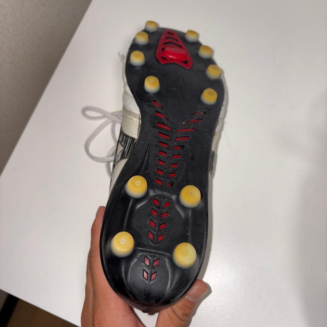 Mizuno サッカーシューズ スパイク ホワイト・レッド・ブラック