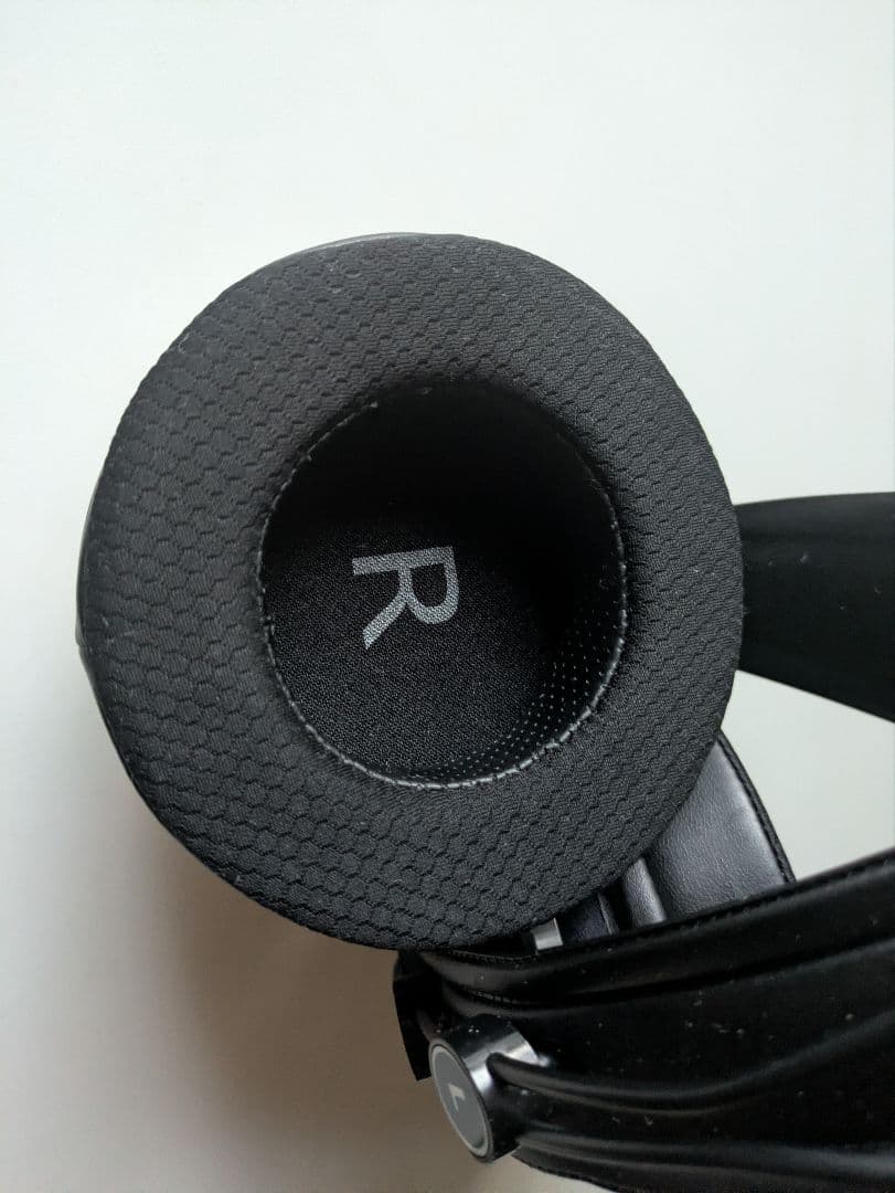 AKG K271 MKII　モニターヘッドホン　密閉型