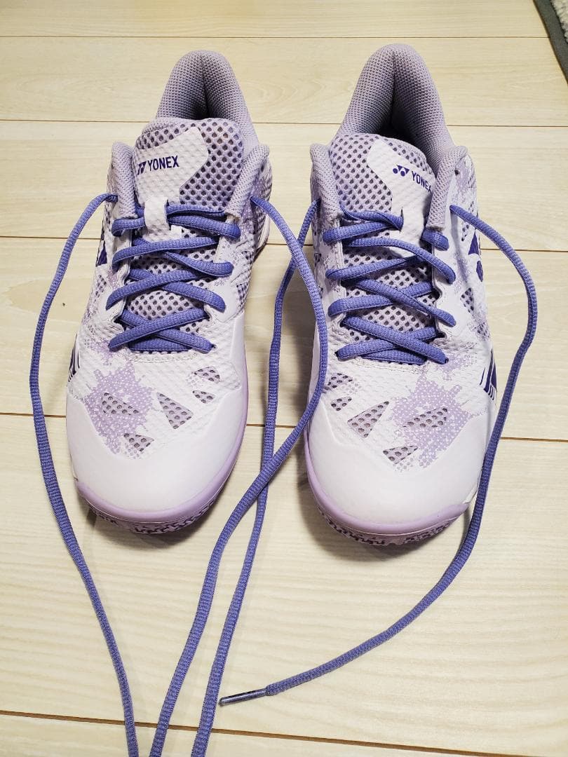 あにゃ～にゃ　美品　YONEX パワークッションエクリプションZウィメン