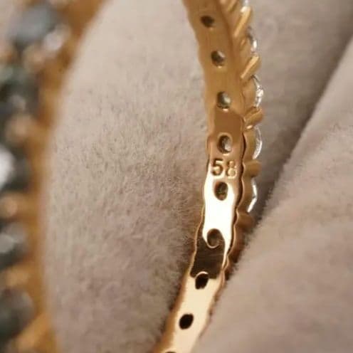 SWAROVSKI スワロフスキー リング58 ゴールド クリアストーン一面装飾