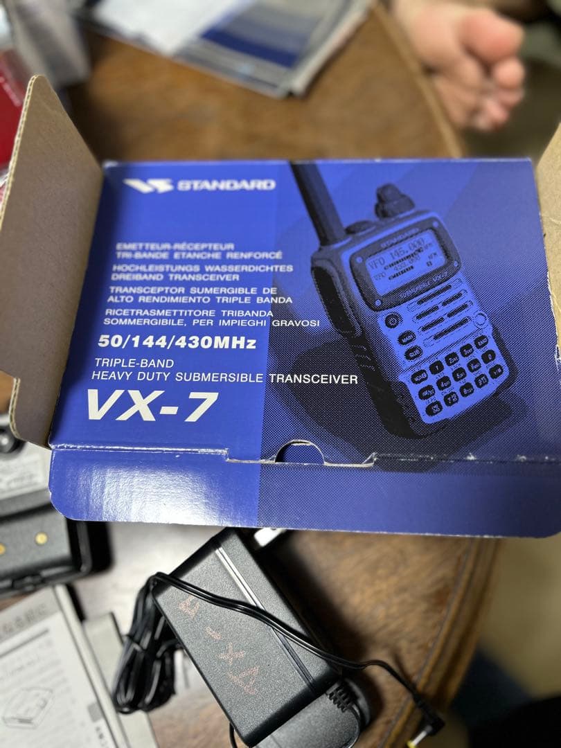 STANDARD VX-7 トランシーバー