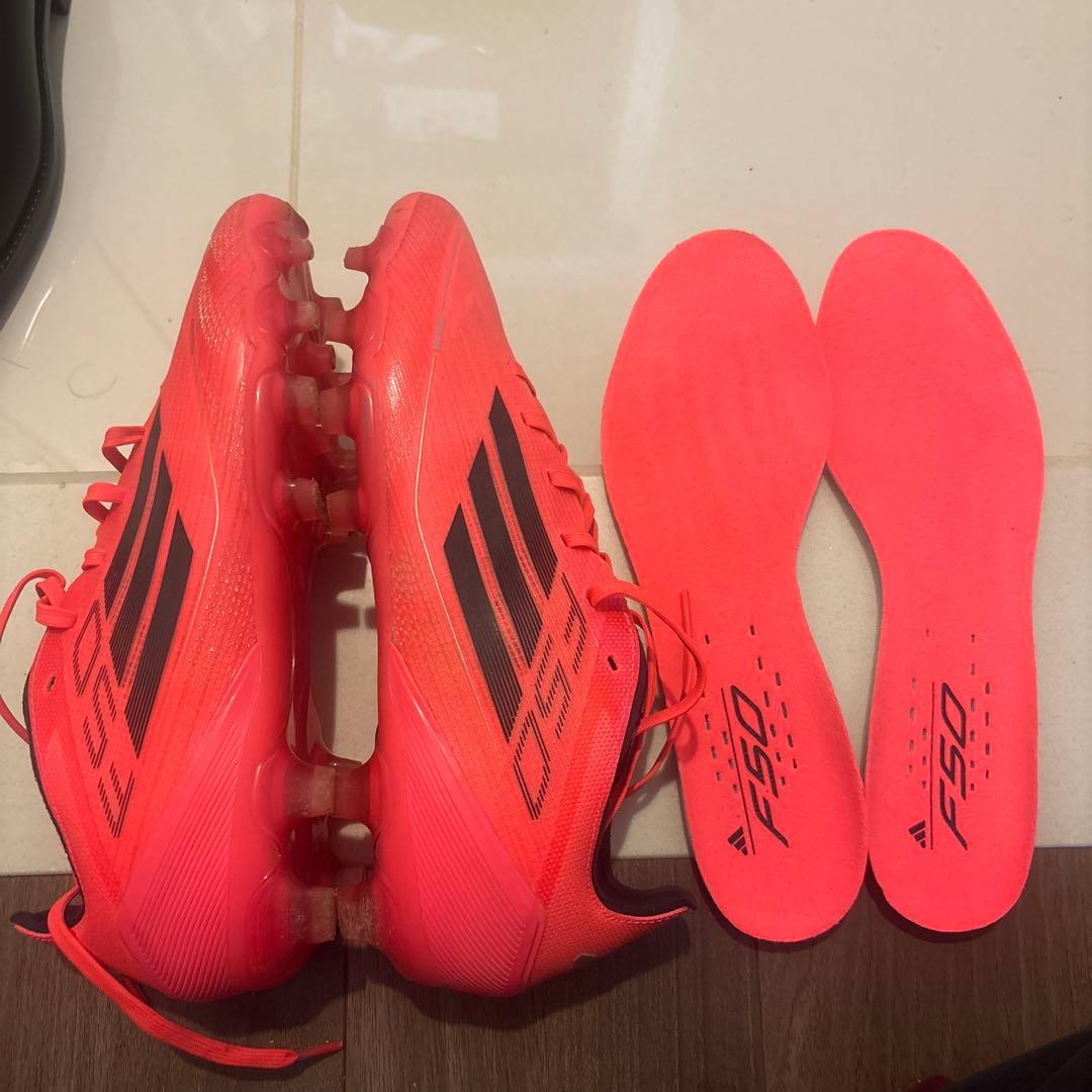 adidas F50 ピンク サッカーシューズ