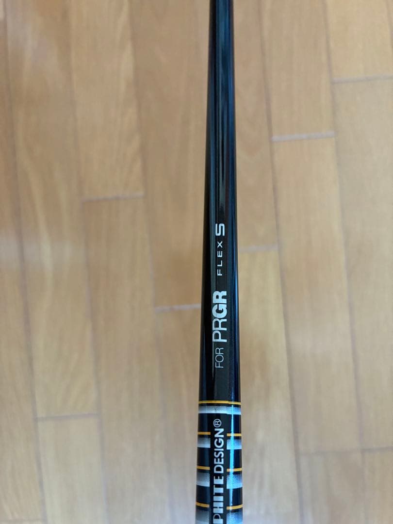 PRGR RS F JUSTドライバー
