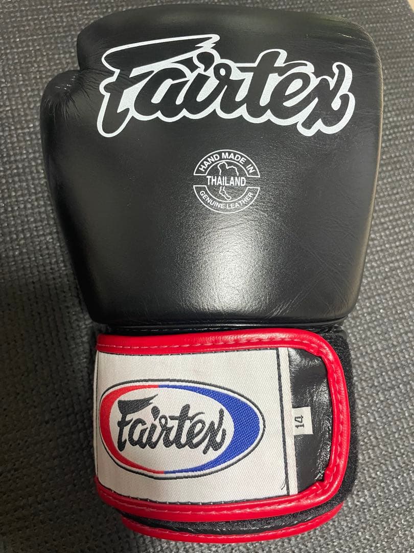 Fairtex ボクシンググローブ 14oz ブラック
