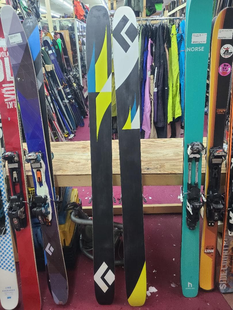 スキー 195cm  Gigawatt + S Duke 16