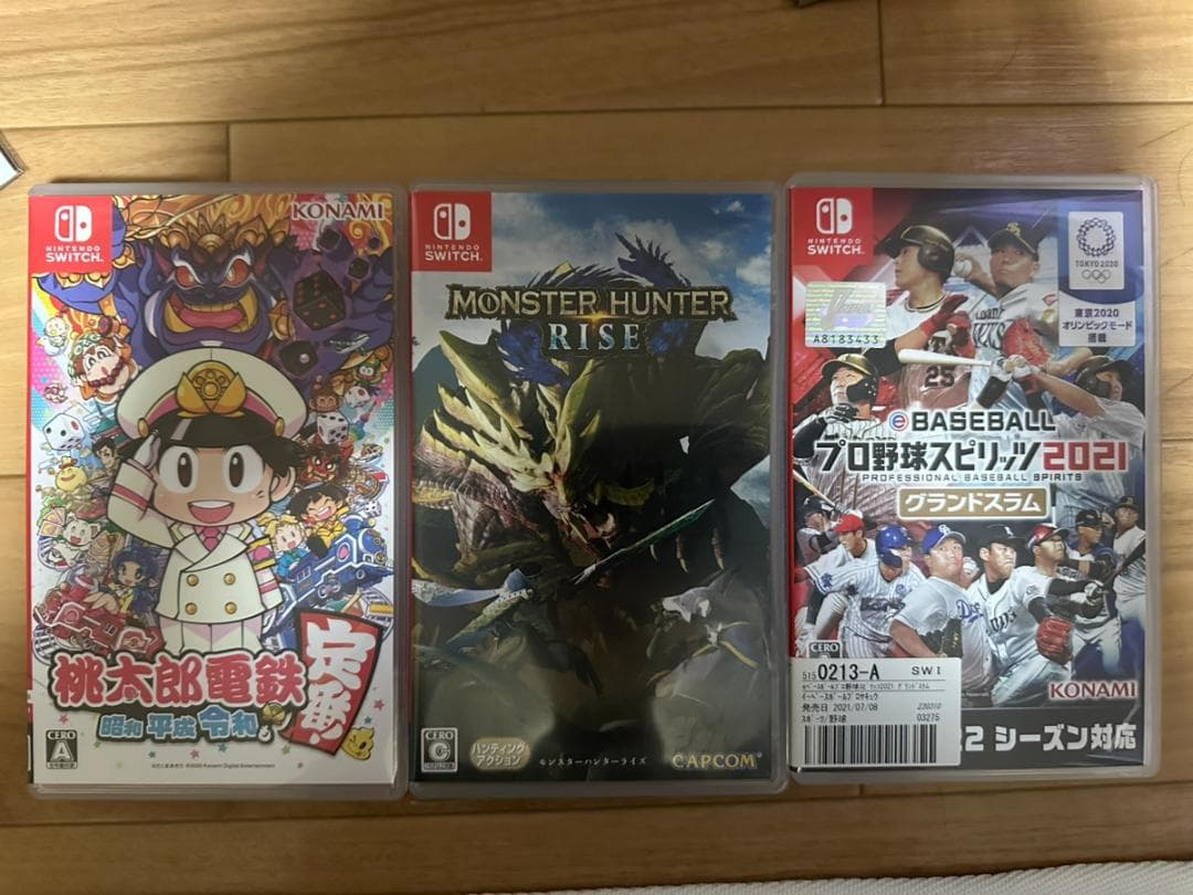 任天堂switch　付属品・ソフト3本セット