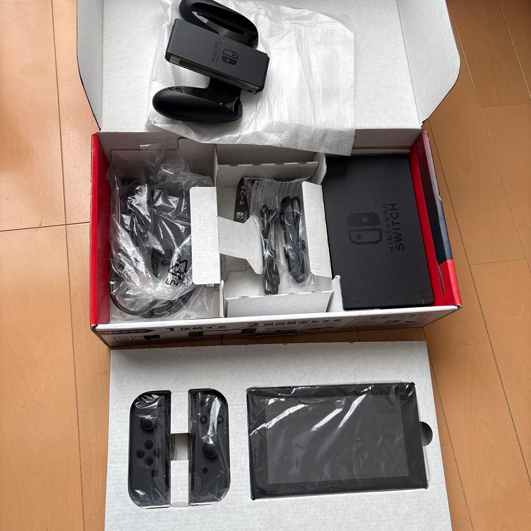 断*中様 新品未使用 Nintendo Switch 本体 グレー ジョイコン付