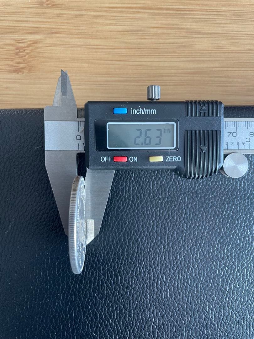 一圓銀貨　旧貨幣　未鑑定品