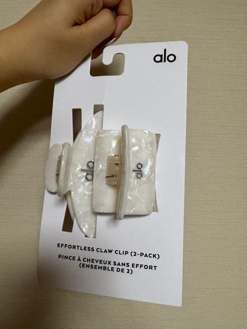 alo ヘアクリップ