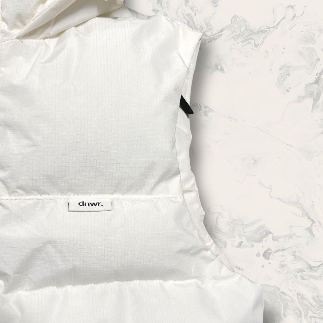 【未使用】 ZARA dnwr. フード付き 中綿 ダウン ベスト アイボリー
