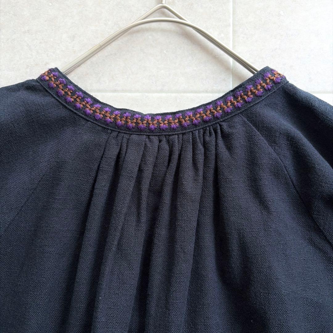 Freada フリーダ 刺繍 スモッグ ワンピース ギャザースリーブ 厚手