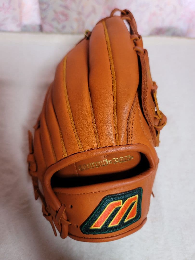 新品 MIZUNO BUW LEAGUE 軟式用 オールラウンド用 グローブ