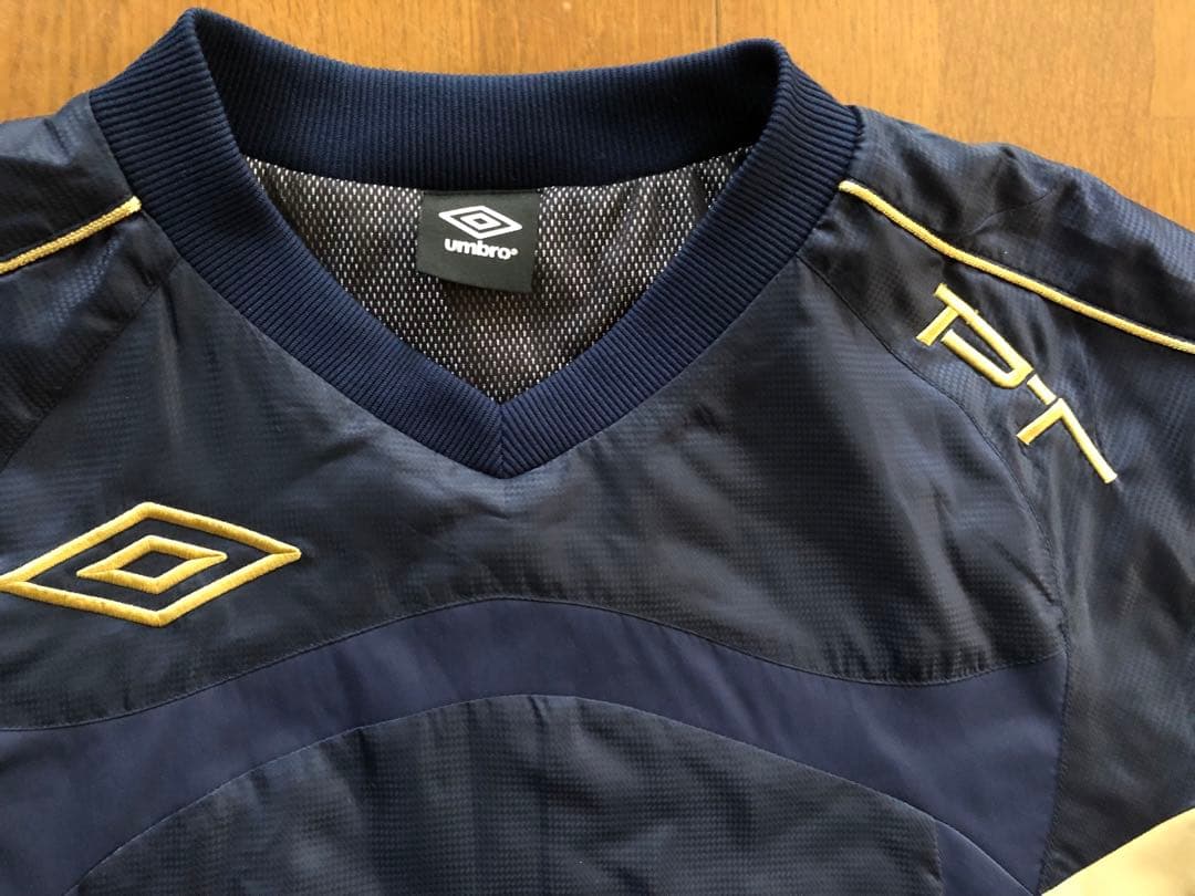 Umbro アンブロ　中綿　ピステ上下 セットアップ