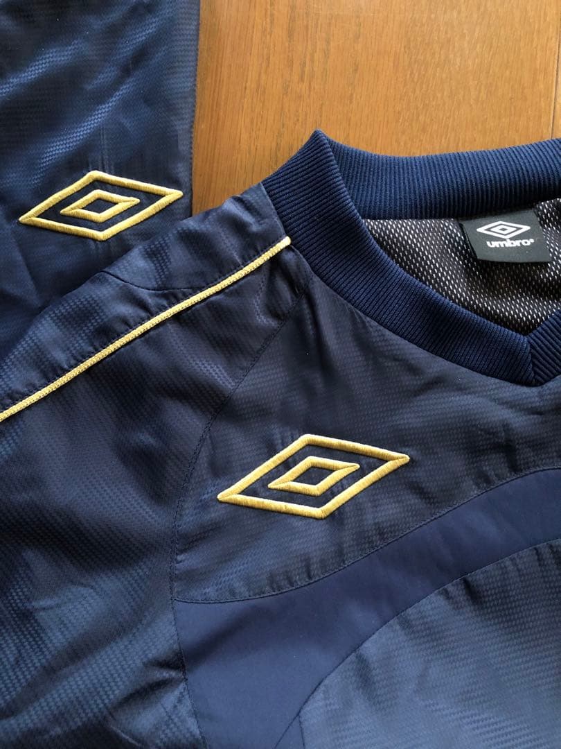 Umbro アンブロ　中綿　ピステ上下 セットアップ