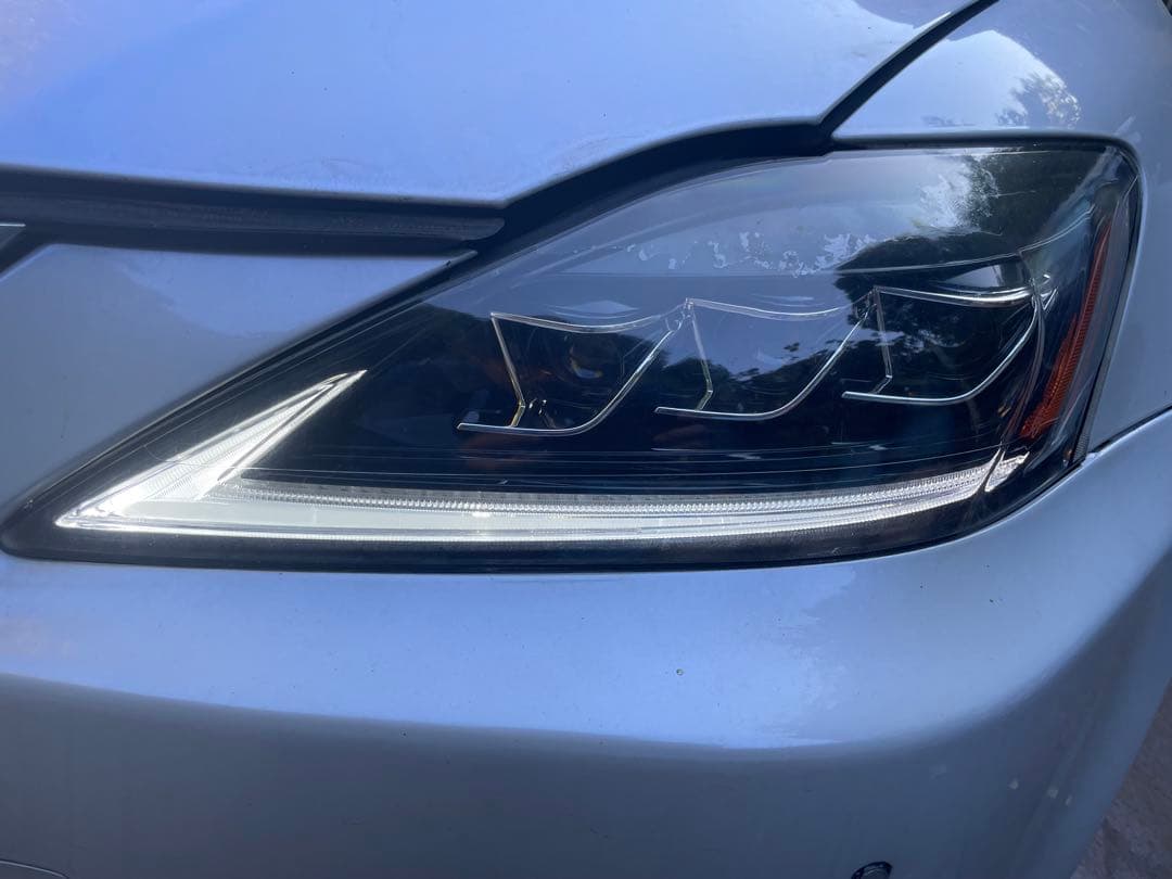 クレア　LEXUS IS250 ヘッドライト　左右　セット