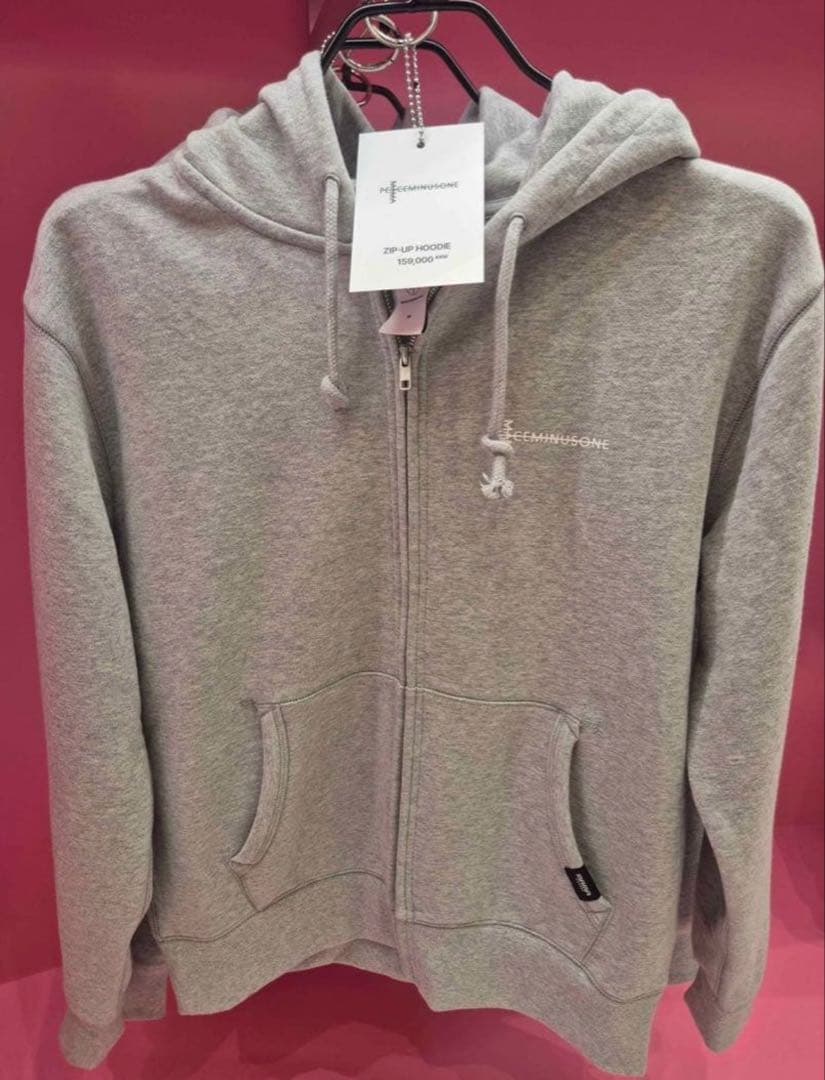 GDRAGON peacemamaone 韓国 popup限定　HOODIE L