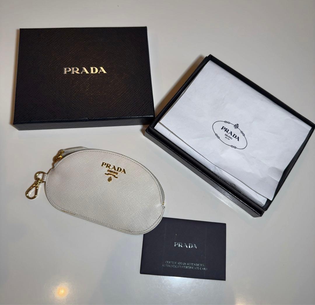 プラダPRADA⭐️ホワイトキーケース　未使用