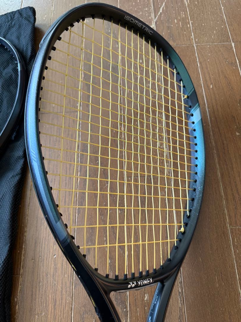 YONEX E ZONE 100 G3 テニスラケット　２本セット