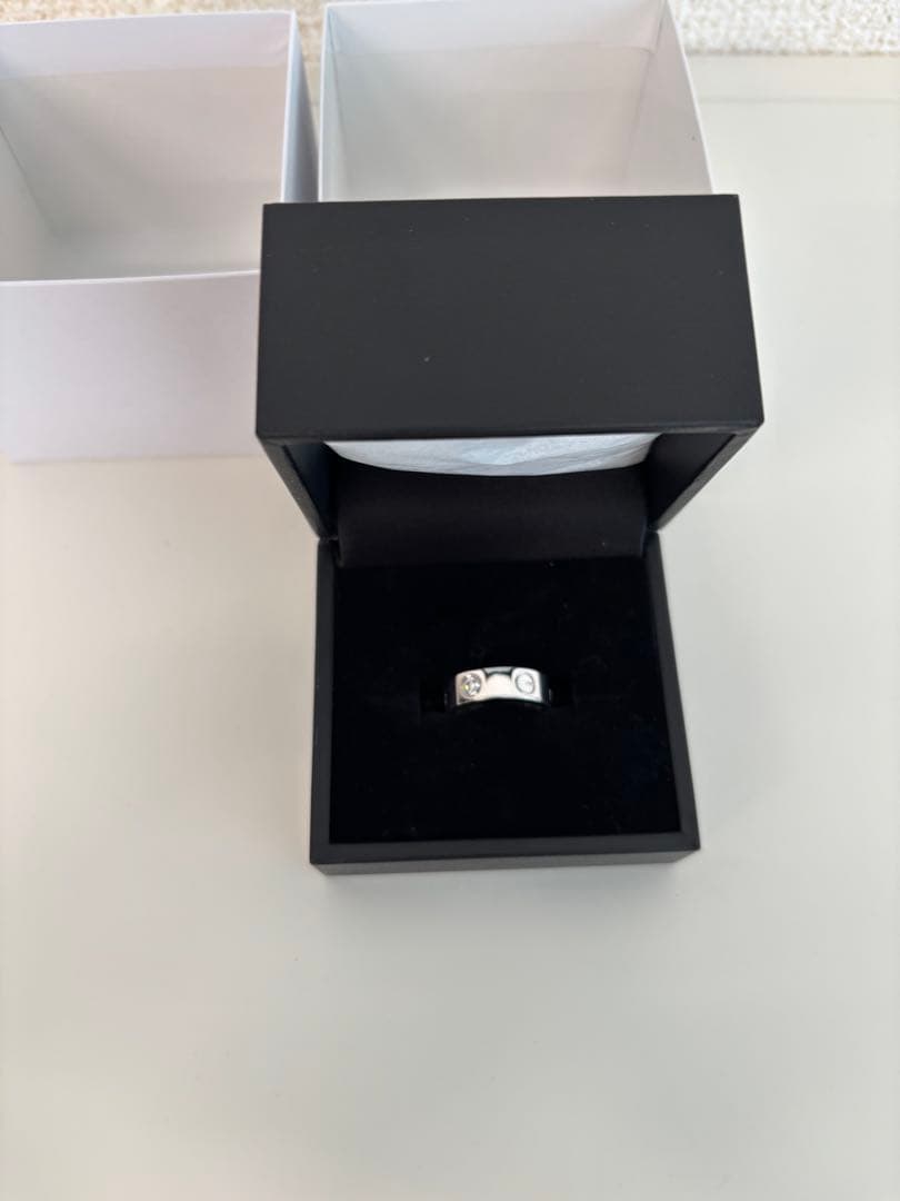 Cartier ラブリング　ハーフダイヤ　あいぼ様