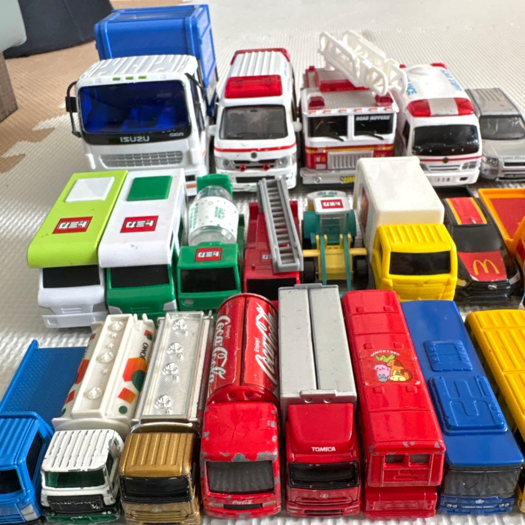 トミカ　ミニカー　まとめ売り　125台　大量　美品多数✨
