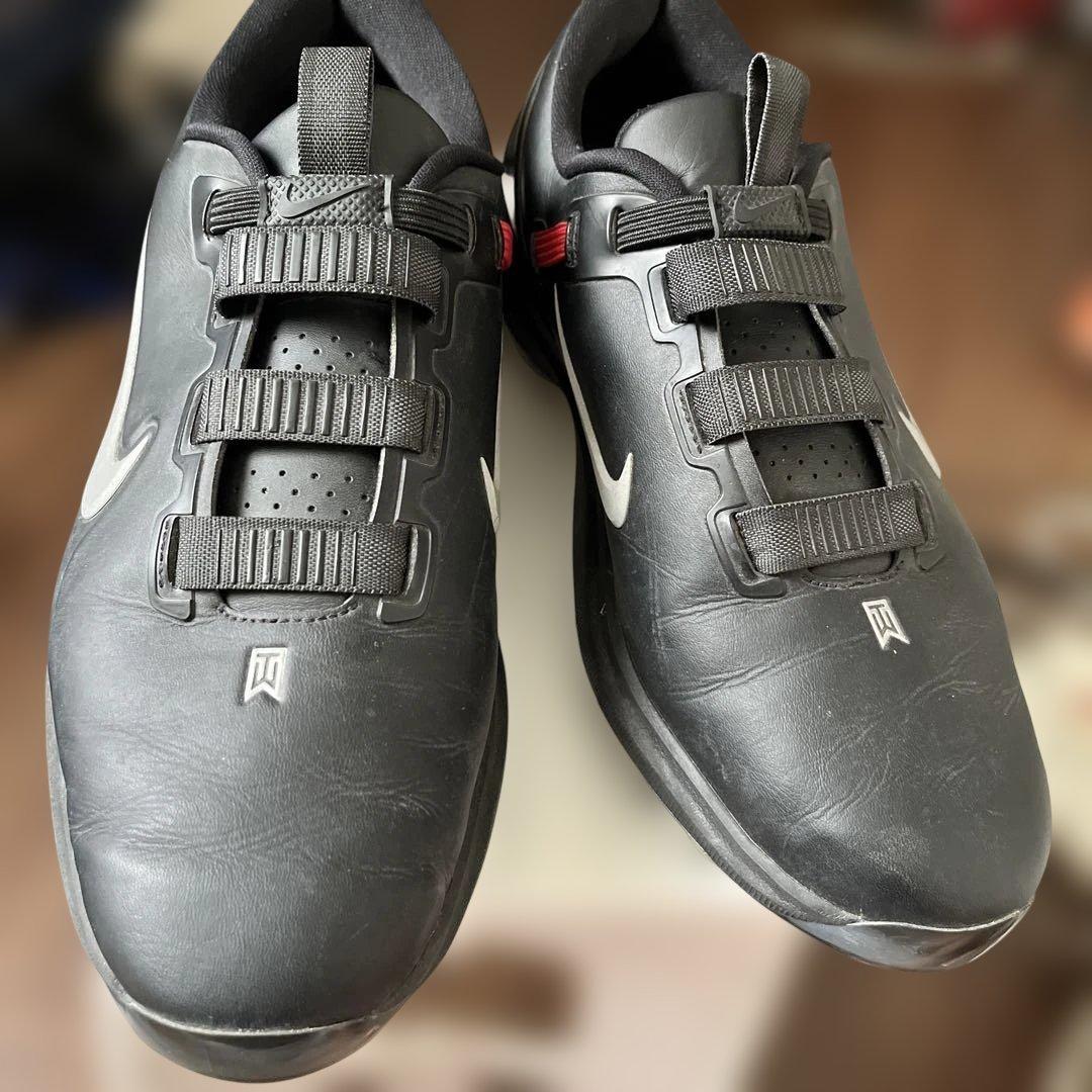 Nike タイガー・ウッズモデル スニーカー 11