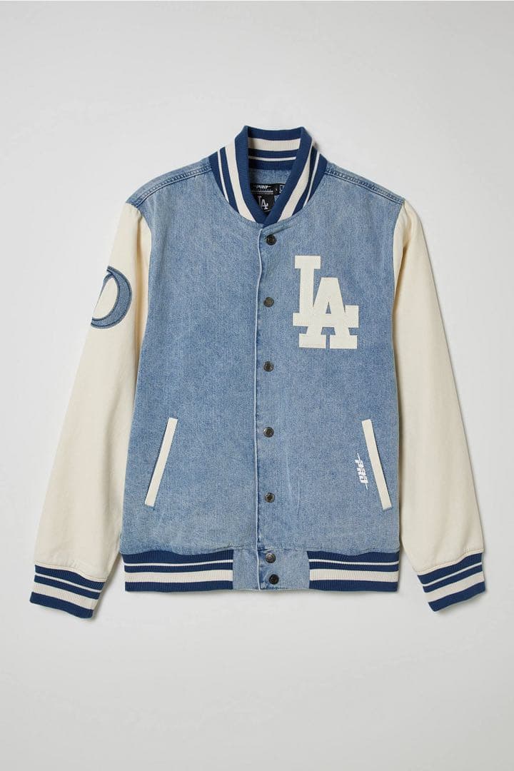 【激レア】LA限定　Los Angeles Dodgers ブルゾン　　Mサイズ