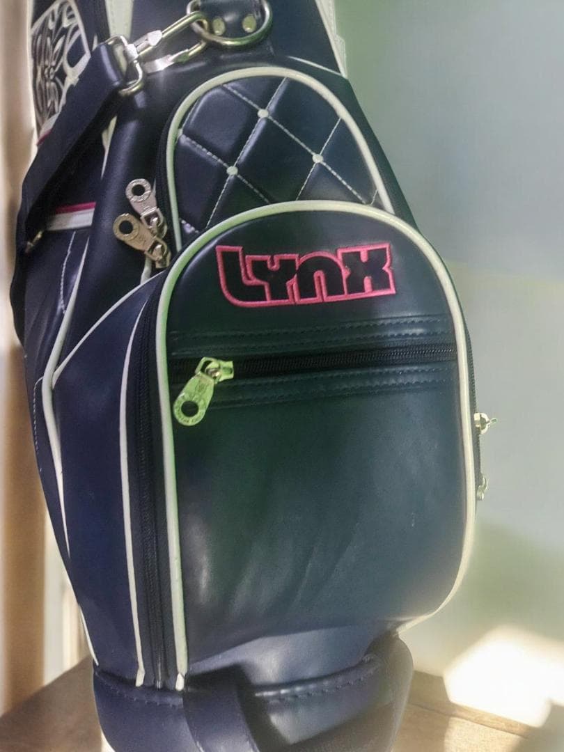 リーズ送料無料/美品Lynx Crystal Cat ゴルフバッグNAVY
