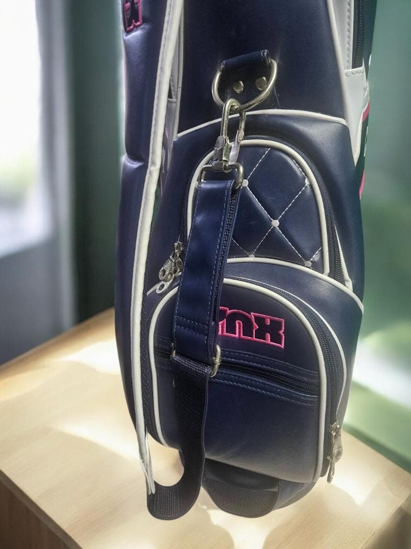リーズ送料無料/美品Lynx Crystal Cat ゴルフバッグNAVY