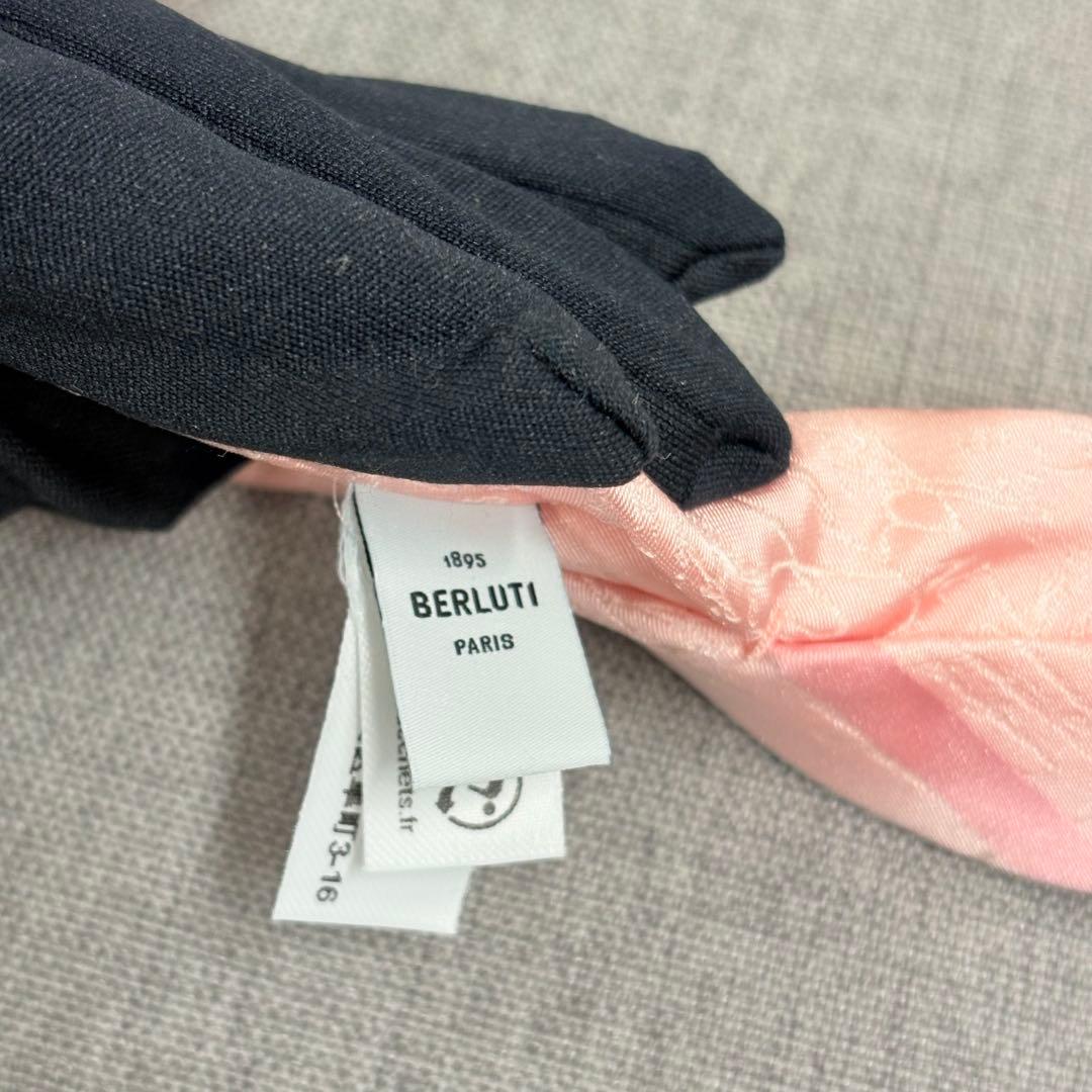 美品 Berluti ベルルッティ スクリット カリグラフィ シルク ネクタイ