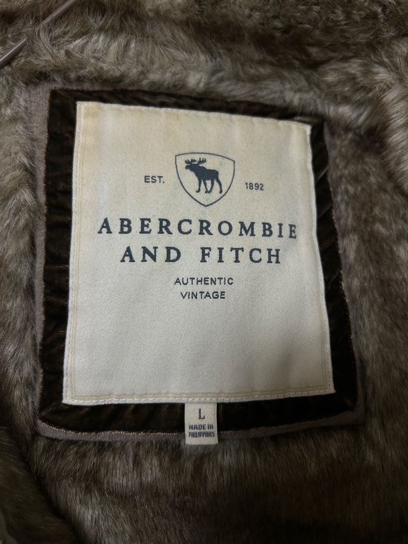 ABERCROMBIE AND FITCH Y2K ブラウンファー付きパーカー