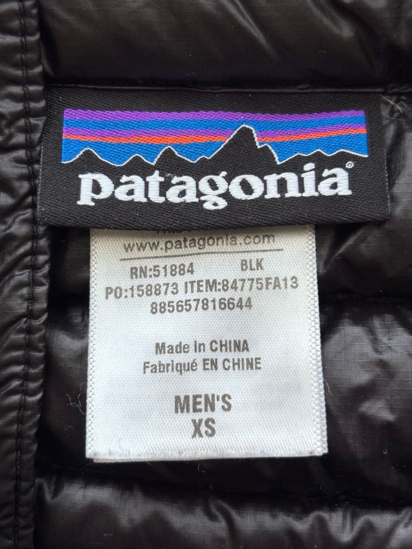 Patagonia ウルトラライトダウン ベスト ＸS バック付 ブラック