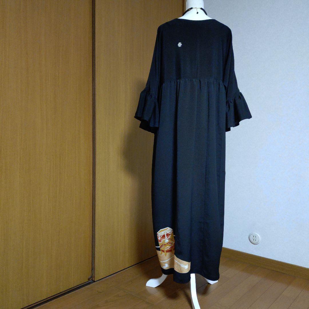 正絹黒留袖✤ゆったりロングワンピース✤フリル袖ドレス✤シルクのペチコート付