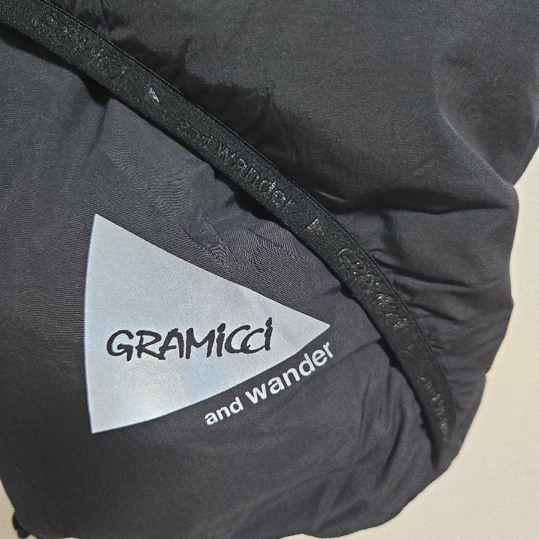 グラミチ　GRAMICi and wander ダウンベスト ブラック