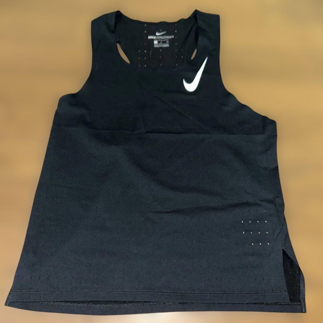 NIKE AEROSWIFT　SINGLET タンクトップ　Sサイズ