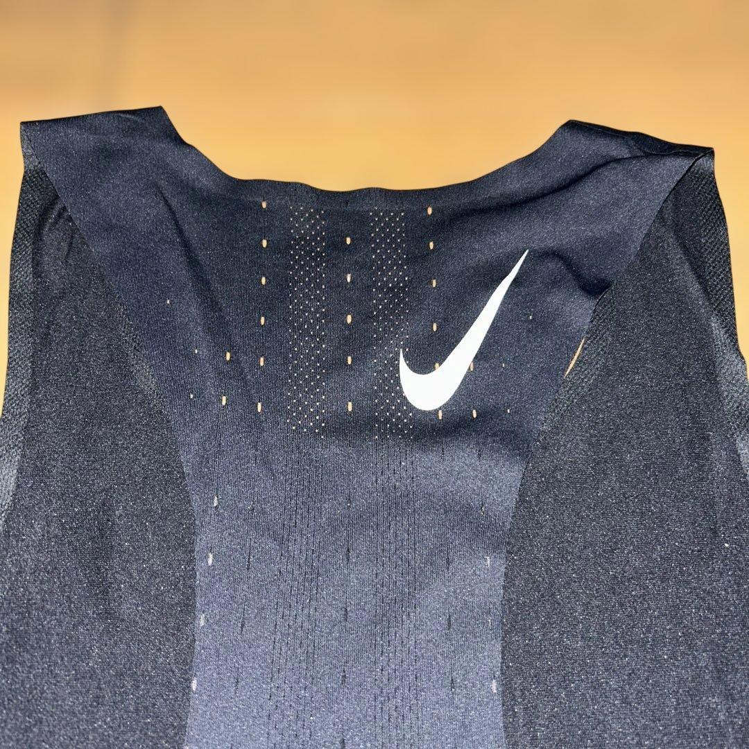 NIKE AEROSWIFT　SINGLET タンクトップ　Sサイズ