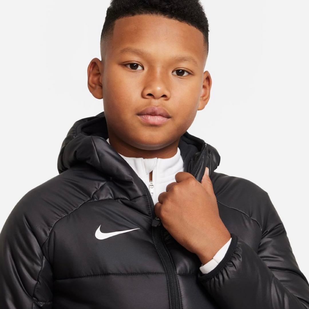 NIKE/ジュニアTherma-FITベンチコート