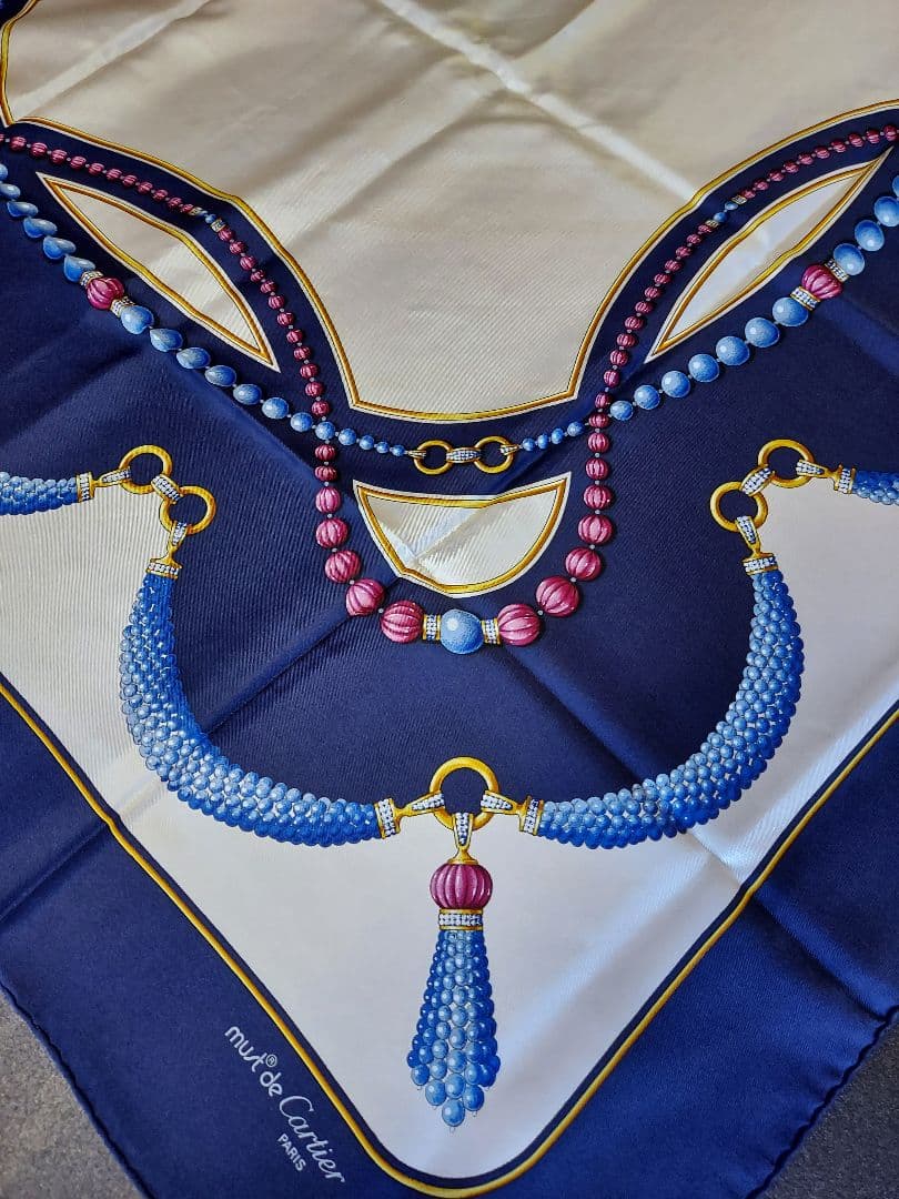 Cartier ネイビー シルクスカーフ　ショール フランス製　極美品