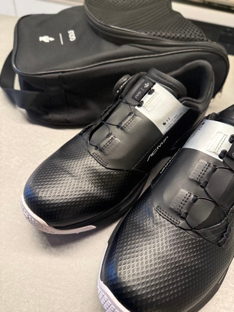 DESCENTE GOLF ゴルフシューズ 黒 BOA 26CM 収納バッグ付き