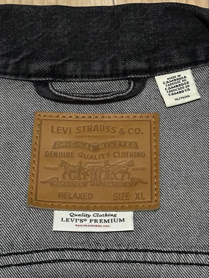 LEVI’S PREMIUMブラック　デニムジャケット XL