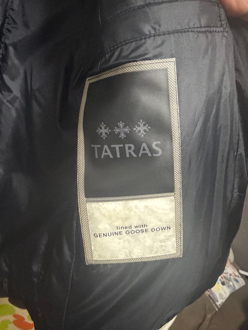 TATRAS ブラック フード付きダウンベストサイズ03